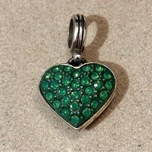 🆕Listing Brighton Cupid’s Kiss heart charm Dark green crystals in silver Retired